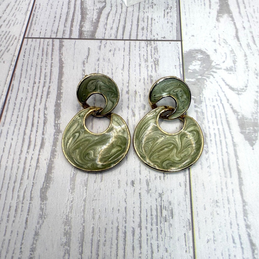 Vintage Green Marbled Enamel Disc‎ Dangle Earrings Gold Tone Retro